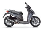 Aprilia Sportcity 125 et 200 - Anglais